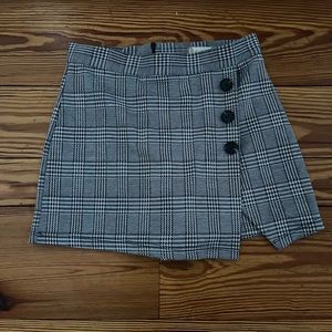 Altar’d State plaid skort